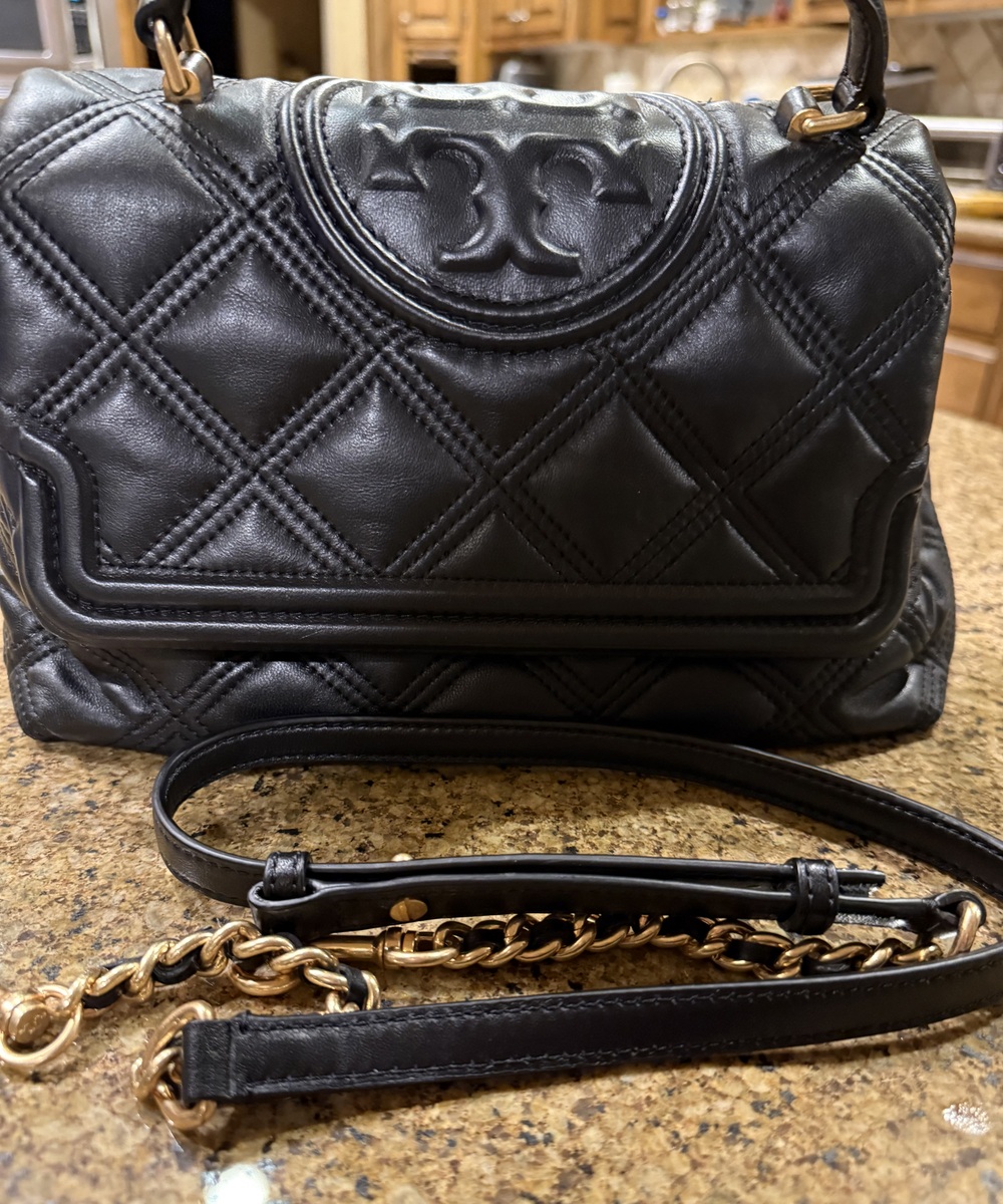 Tory Burch Black Quilted Fleming Handbag with handle and crossbody strap